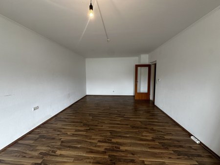 Wohnkomfort im Grünen – 3 Zimmer Eigentumswohnung in 2222 Kollnbrunn