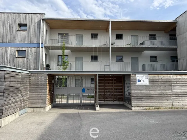 Dachgeschoss-Traum mit großzügigem Sonnenbalkon - Bild