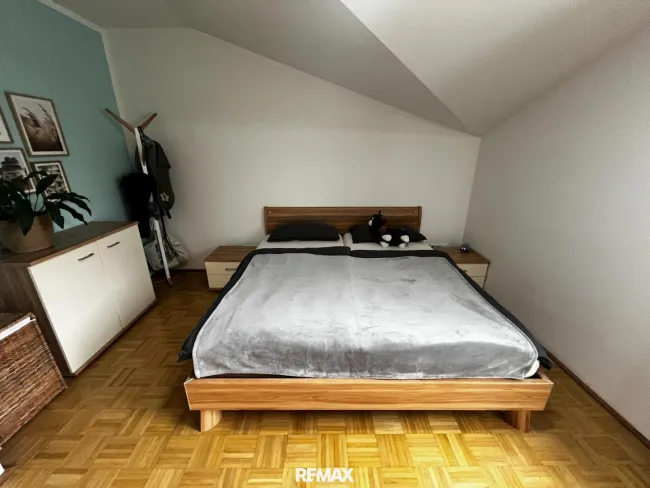 04_Schlafzimmer