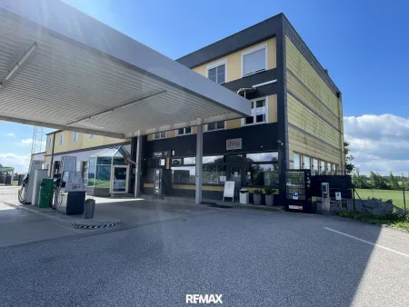 Einzigartige Investitionschance mit Tankstelle, Gastronomie und Beherbergungsbetrieb
