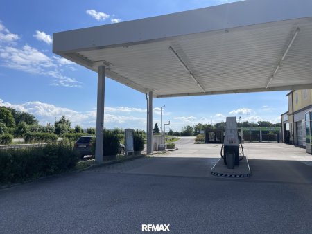 Einzigartige Investitionschance mit Tankstelle, Gastronomie und Beherbergungsbetrieb