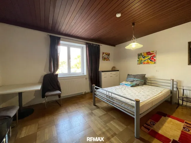 Schlafzimmer OG