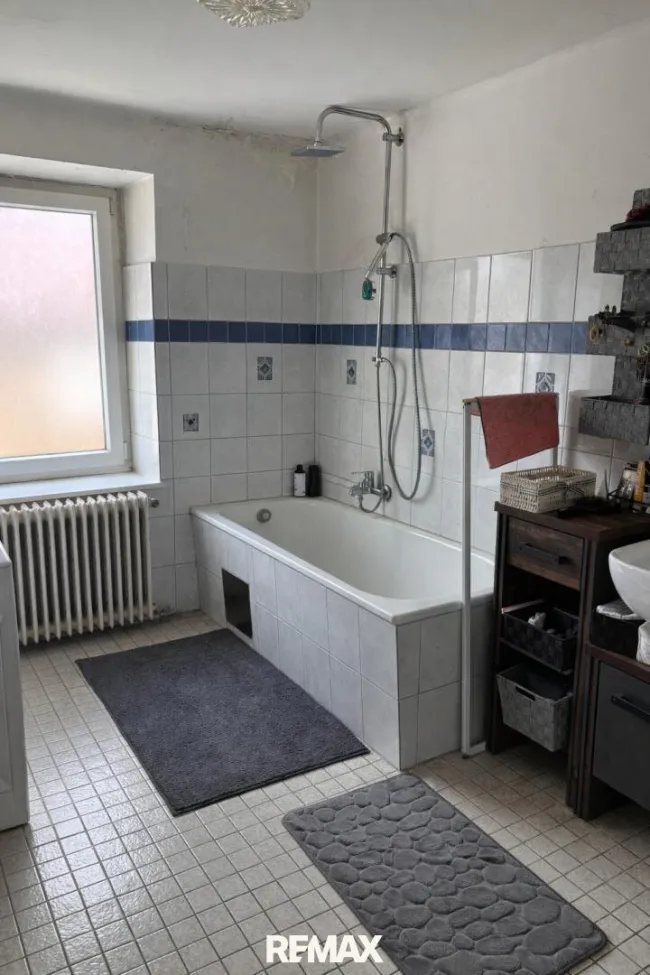 6_Badezimmer KI bearbeitet