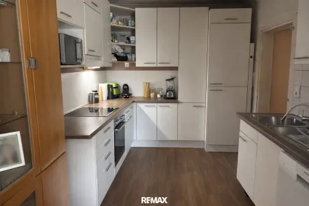 2_Küche KI bearbeitet