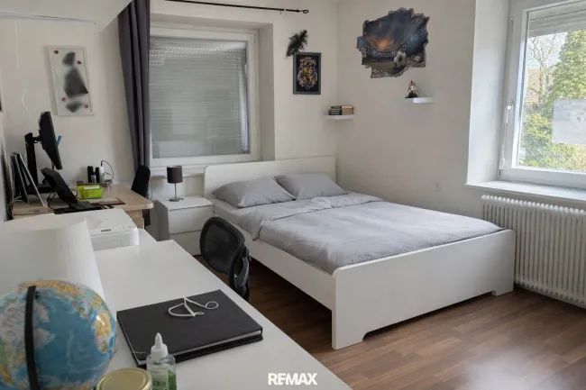 4_Zimmer2 KI bearbeitet