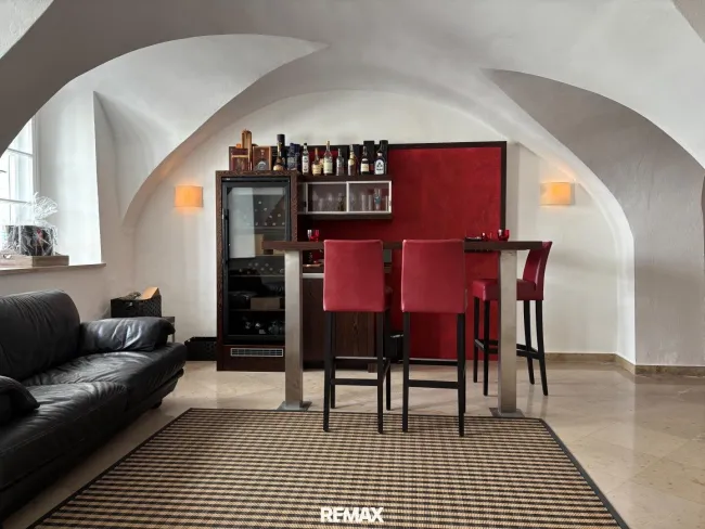 Gewölbe Bar EG