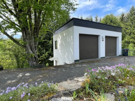 28a_Garage