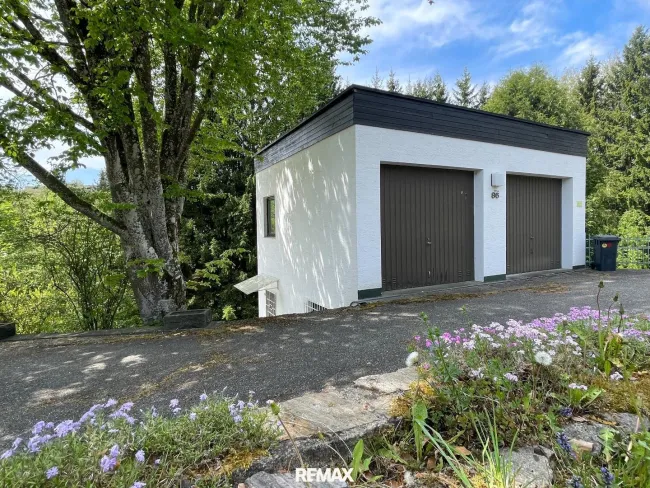 28a_Garage
