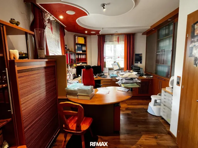 Büro
