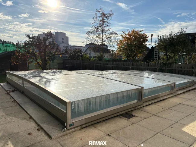 29_Pool