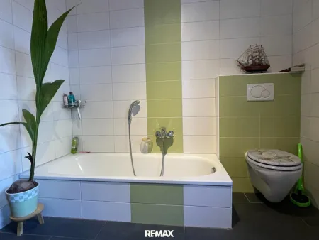 13_EG Badezimmer