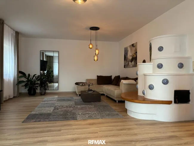 8_Wohnzimmer