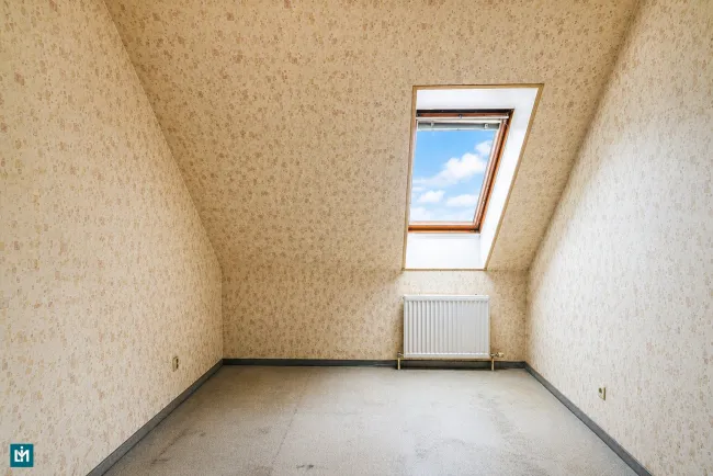 Schlafzimmer (W) OG.