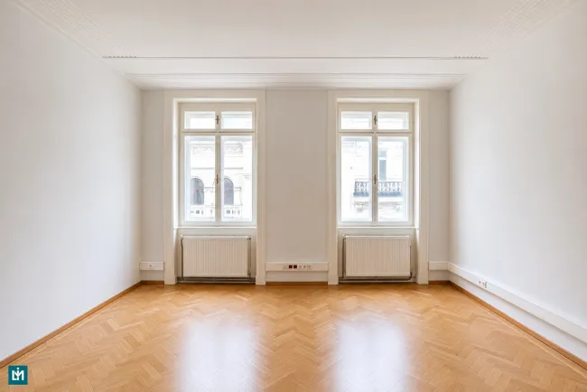 Büro 1 (O)