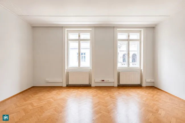 Büro 4 (O)