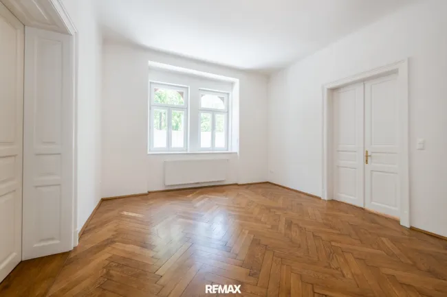 Großzügiges Wohnzimmer