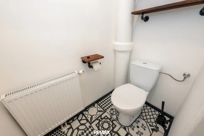 Separates WC
