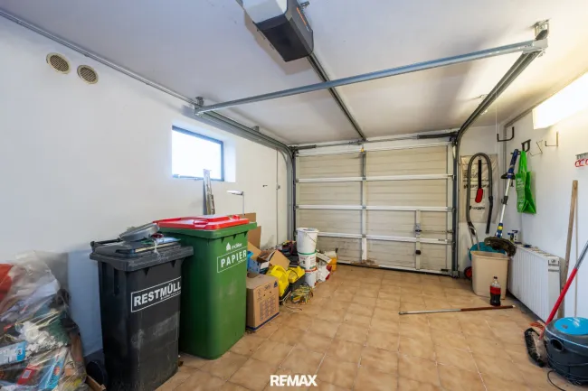 Garage im Keller