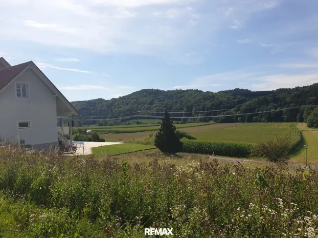 Grundstück