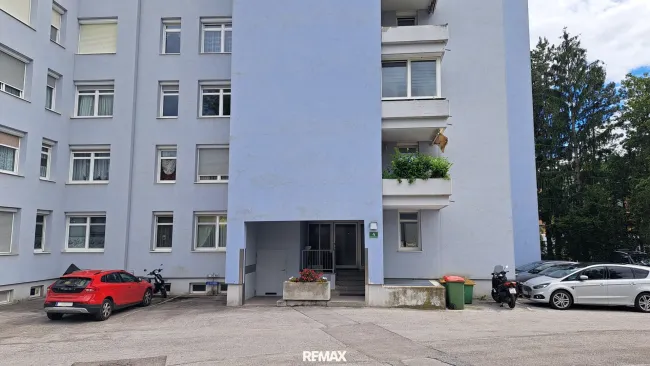 Eingangsbereich Außen