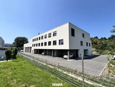 Modernes Bürogebäude