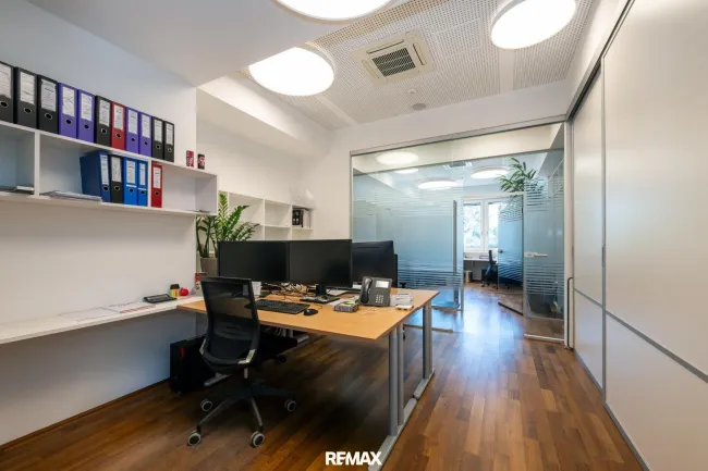 Büro 3