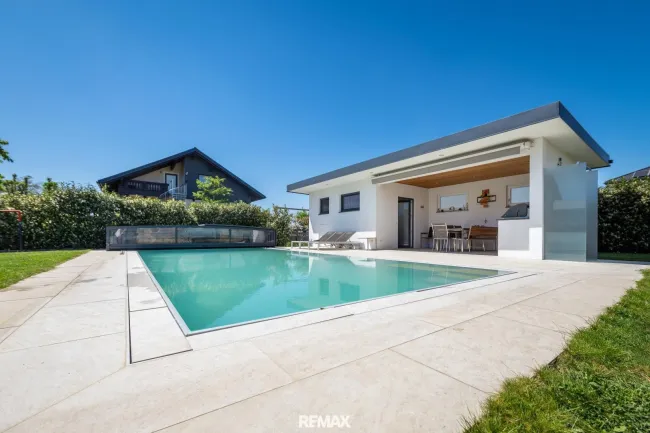 Ansicht Poolhaus