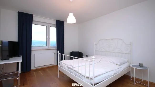 Kinderzimmer / Büro