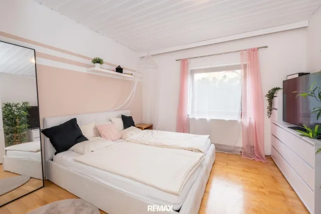 Schlafzimmer EG