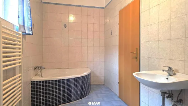 Badezimmer EG
