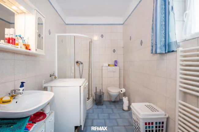 Badezimmer  EG