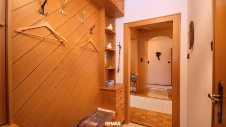 Vorraum/Garderobe