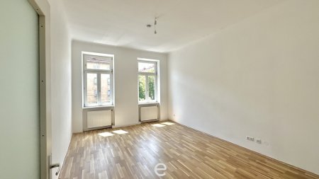 2-Zimmer-Altbauwohnung – ruhig gelegene Wohnung nahe Schönbrunn