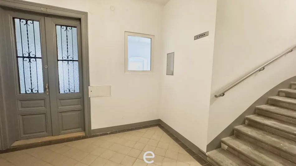 2-Zimmer-Altbauwohnung – ruhig gelegene Wohnung nahe Schönbrunn - Bild