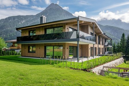 Traumhafte 4-Zimmer Wohnung mit Garten - Erstbezug!