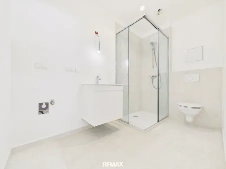Bad + WC