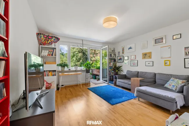 Helle 2-Zimmer-Wohnung mit Loggia in St. Magdalena - Bild