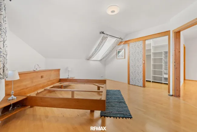 Licht, Raum & Lebensqualität - Gepflegtes Einfamilienhaus mit Garten & Sauna - Bild