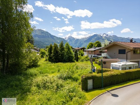 Baugrundstück mit freiem Kitzsteinhorn-Blick in Zell am See (Schüttdorf)