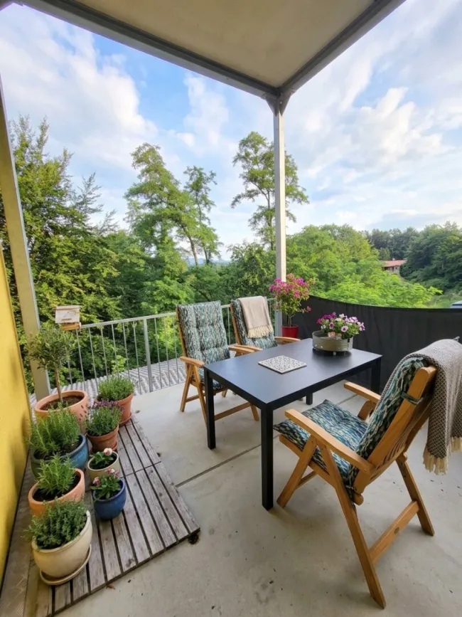 LKH Nähe - Terrassentraum im Grünen mit guter Anbindung in die Altstadt. - Titelbild