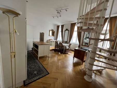 Ebene 1 (Top 10, 1. OG): Wohnzimmer