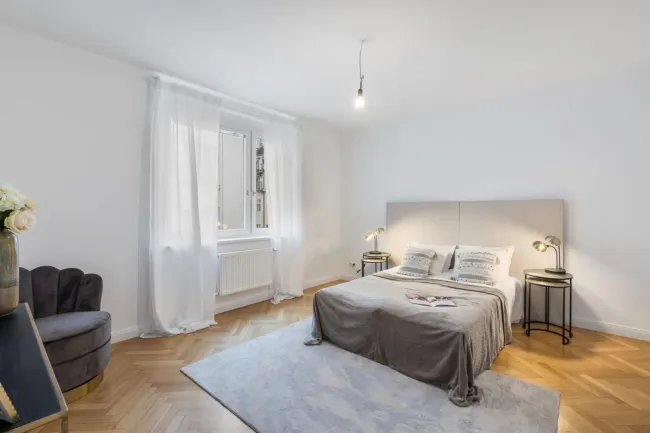 Schlafzimmer 4