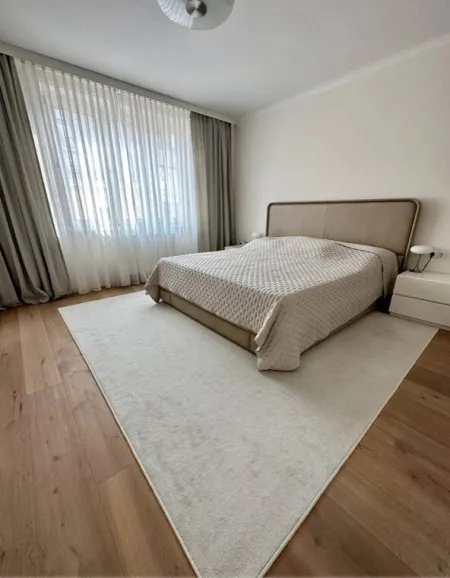 Schlafzimmer (Bedroom)