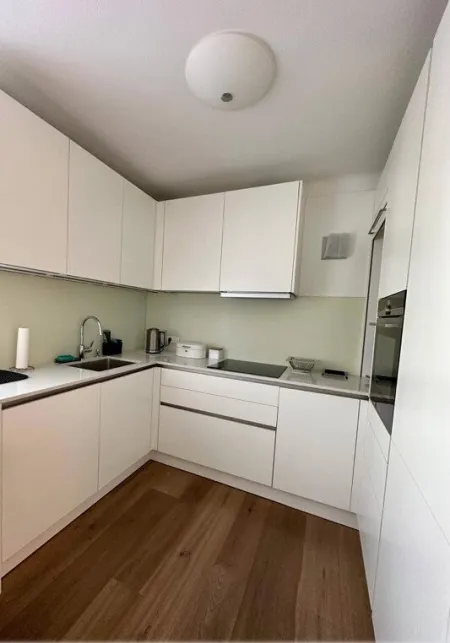 Küche (Kitchen)