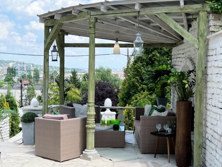 Garden_Terrace