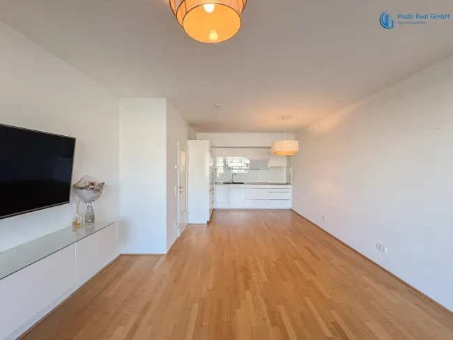 Moderne Wohnung mit Terrasse und optionalem Garagenplatz - Bild