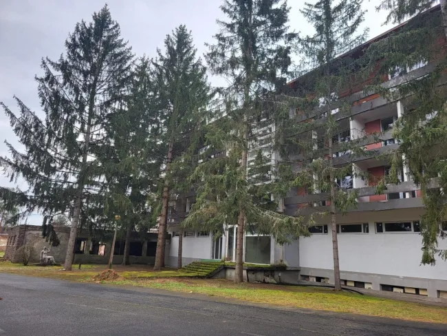 Bükkszék Hotel, Liegenschaft