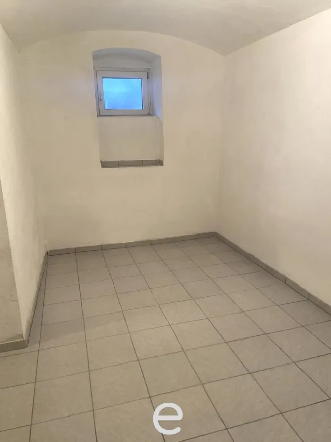 Lagerflächen im Altbauobjekt in Linz - Bild