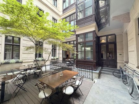 Betriebsfähiges Hotel in Toplage im zweitkleinsten Bezirk von Budapest