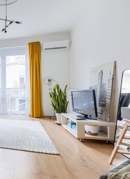 2-ZIMMER-WOHNUNG IN BUDA ZU VERKAUFEN